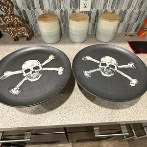 Threshold Halloween Skull Stoneware Dessert and Cupcake Stand Set of 2